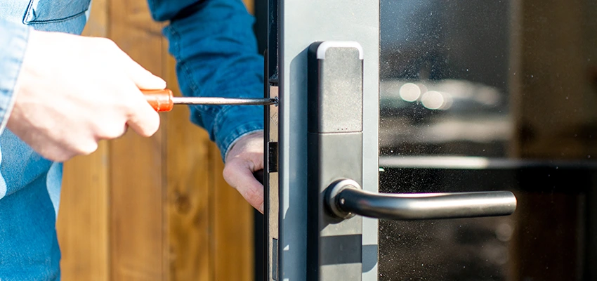 Aluminium Door Lock Replacement in Turlock, California